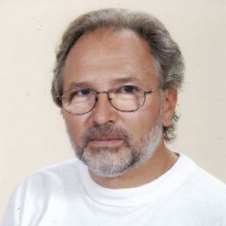 Dr. Mezei János